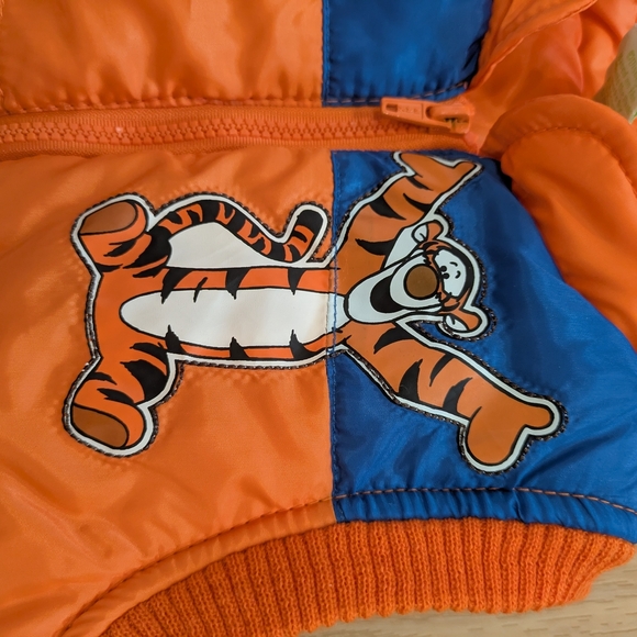 Y2K Disney Tigger Puffer Vest - Picture 3 of 7